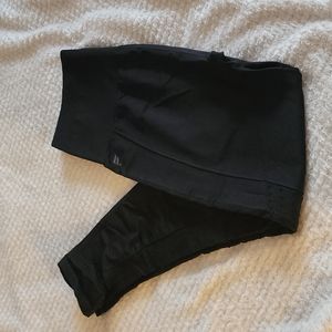 Fabletics yoga pants